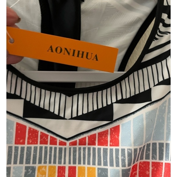 Aonihua One Piece Zip Back Swimsuit New With Tags Size Large - Picture 2 of 4